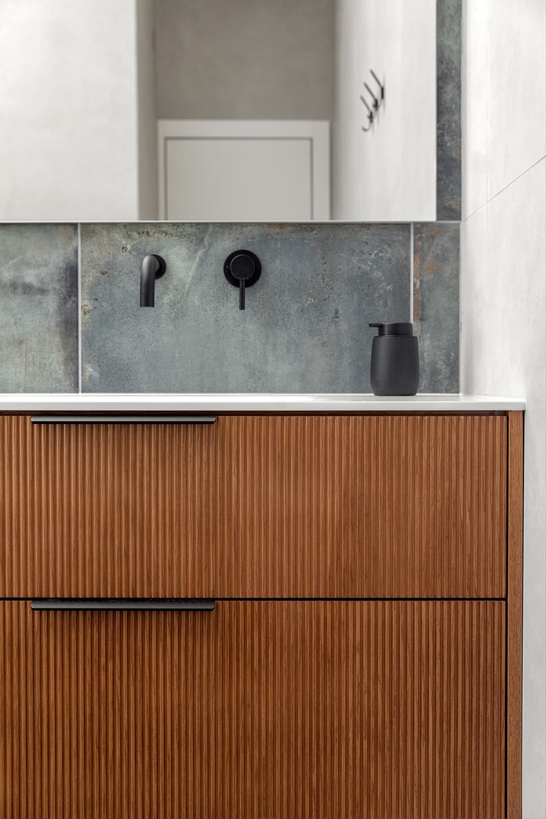 Project Image /assets/projects/b&o/bo48.jpg