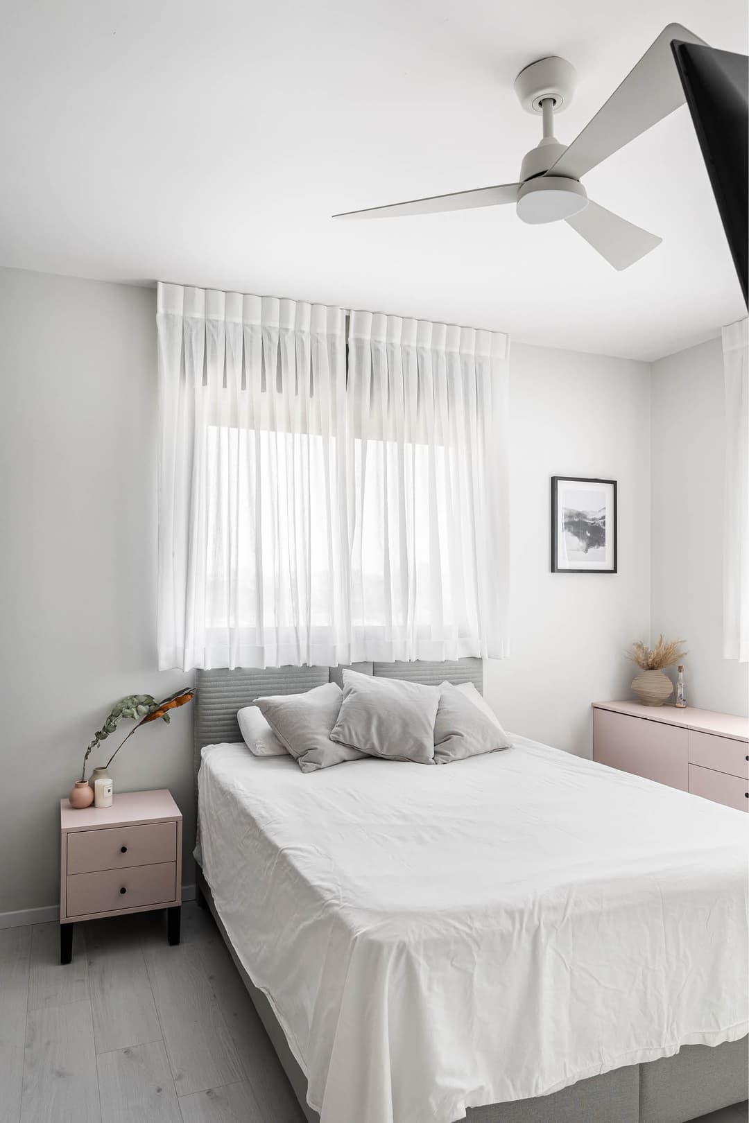 Project Image /assets/projects/p&y/P&Y_long29.jpg